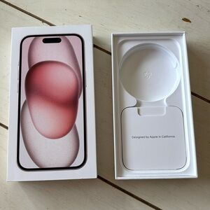 iPhone 15 box